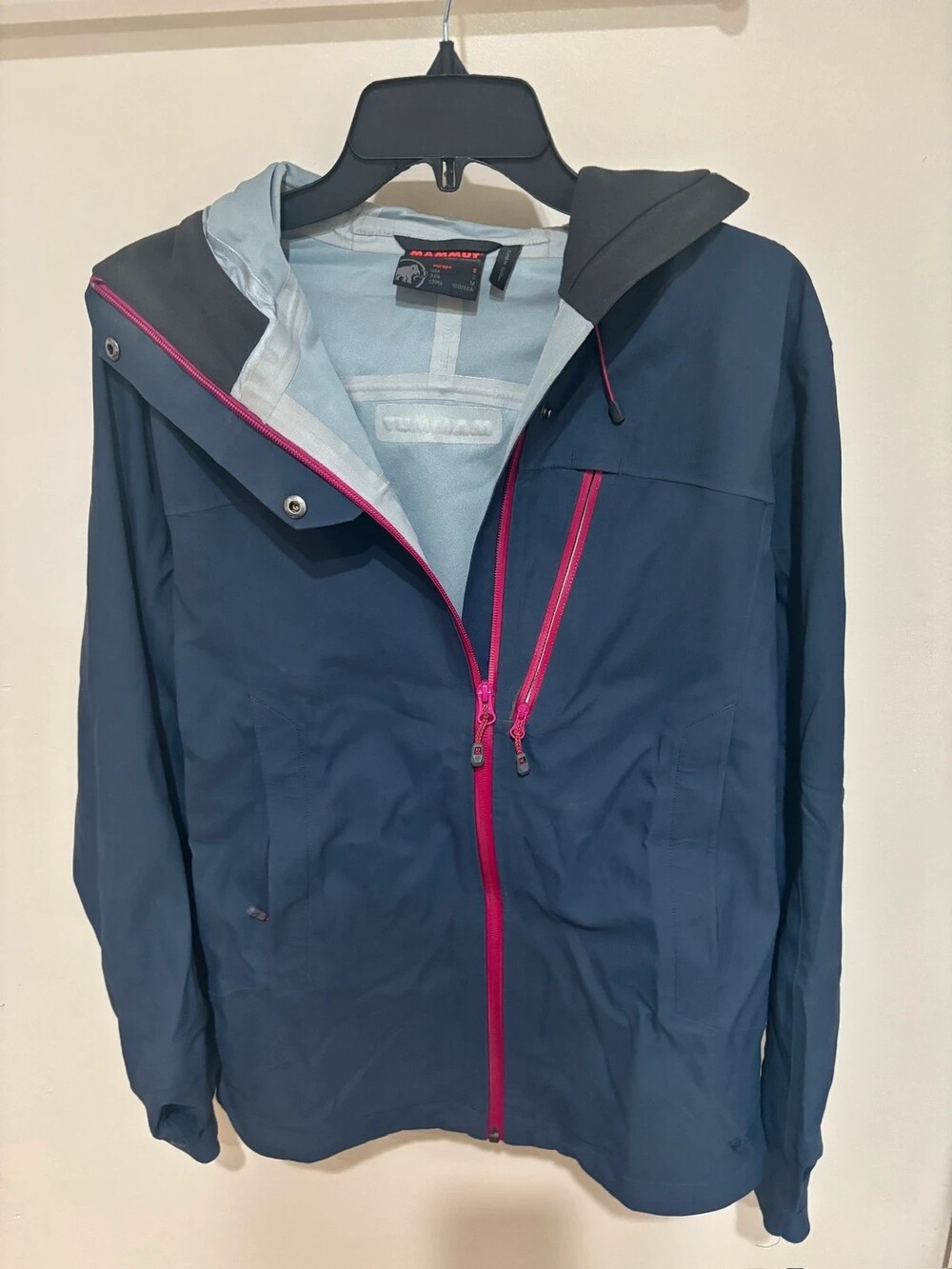 Mammut Women's Size S Blue Outdoor Jacket for Hiking & Skiing